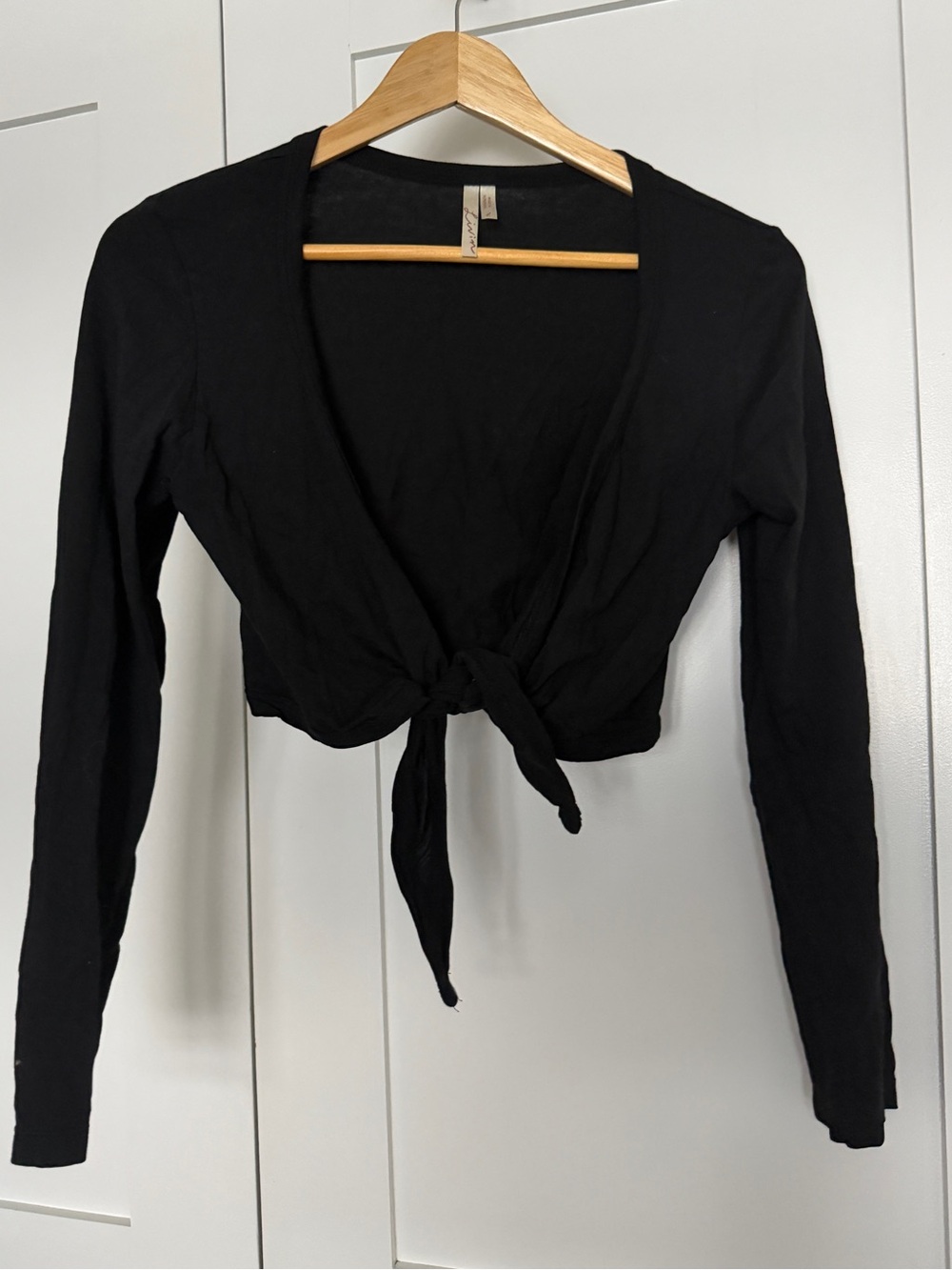Black Tie-Front Long-Sleeve Crop Top